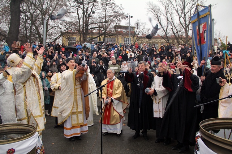 Święto Jordanu u grekokatolików - ekumeniczna ceremonia nad Odrą