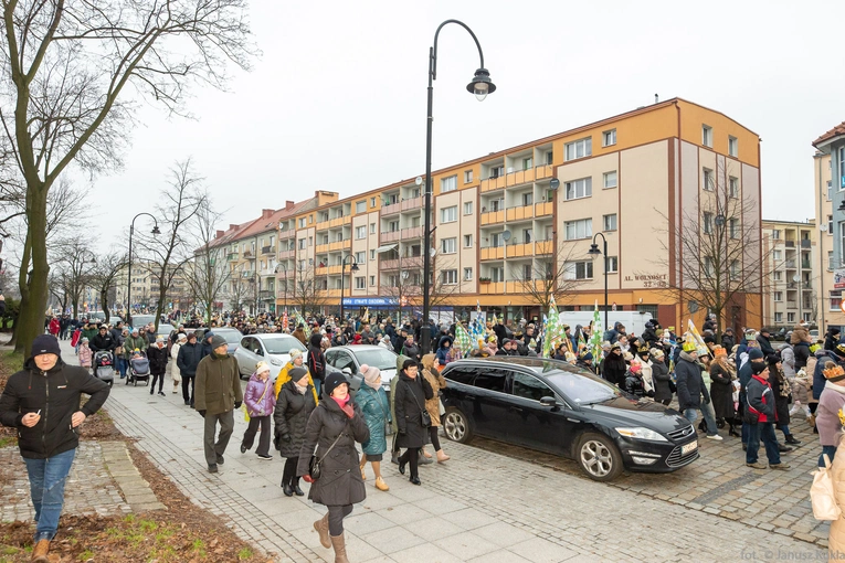 Trzej Królowie na ulicach Głogowa