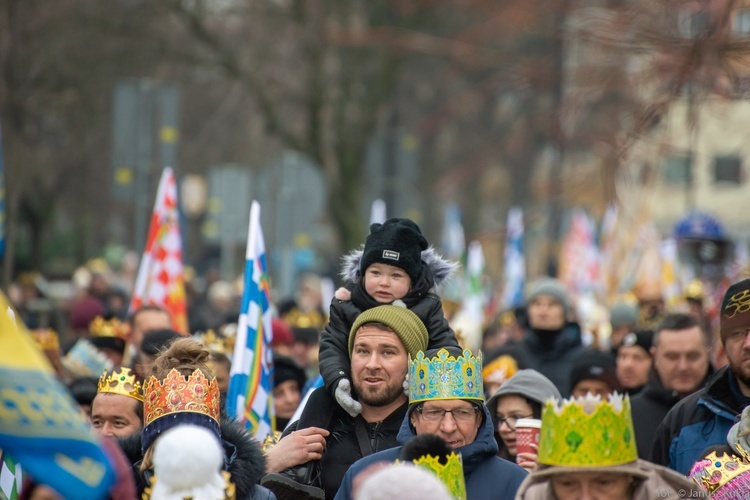 Trzej Królowie na ulicach Głogowa