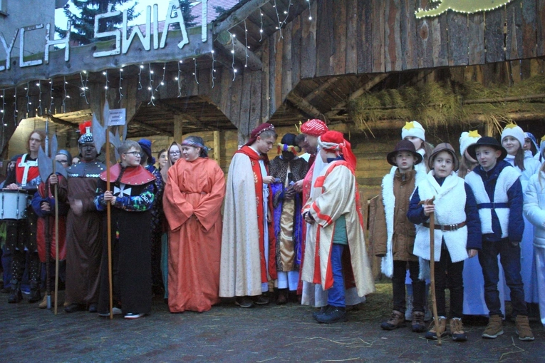 Misterium i Orszak Trzech Króli w Białej