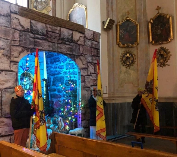 Orszak Trzech Króli w Brzegu (1) 2024