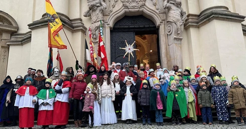 Orszak w Legnickim Polu