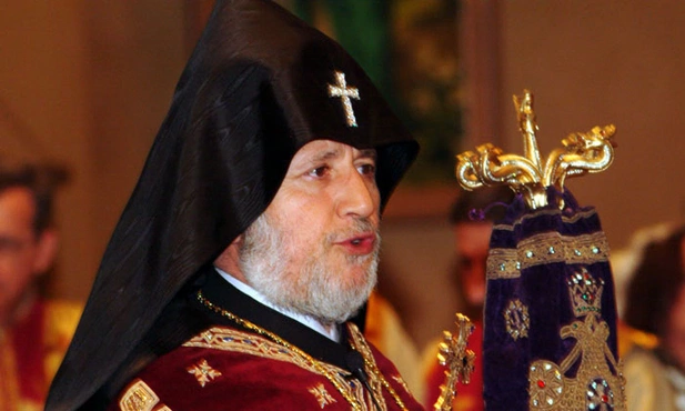 Karekin II: ciemności ustąpią, wierzymy w świt nowego życia