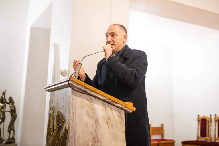 Puellae Orantes w Mokrzyskach