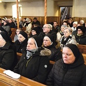 Wielu mieszkańców uczestniczyło w uroczystości.