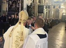 Osoby, które przyjęły namaszczenie Duchem Świętym pochodzą z Ciechanowa, Płońska i Płocka. 