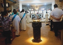 Msza Święta w nowym kościele w Concepcion.