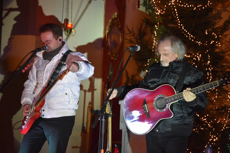 Koncert Czerwonych Gitar w Dobromierzu