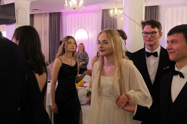 Studniówka w Liceum Sióstr Urszulanek 2024