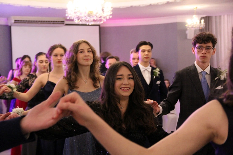 Studniówka w Liceum Sióstr Urszulanek 2024