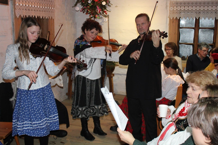 Wieczór Kolęd Krakowiacy i Górale 