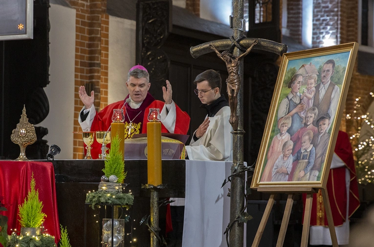 Rozpoczęcie peregrynacji relikwii Ulmów