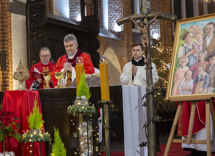 Rozpoczęcie peregrynacji relikwii Ulmów