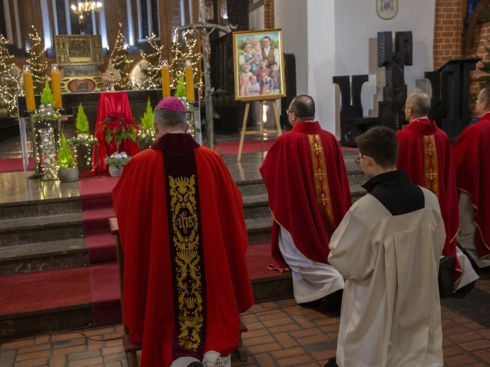 Rozpoczęcie peregrynacji relikwii Ulmów