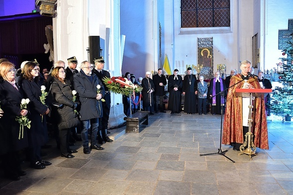 Wiele religii w modlitwie za śp. Pawła Adamowicza