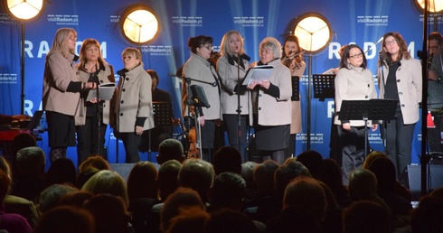 W koncercie kolęd wystąpił radomski zespół Gaudeamus.