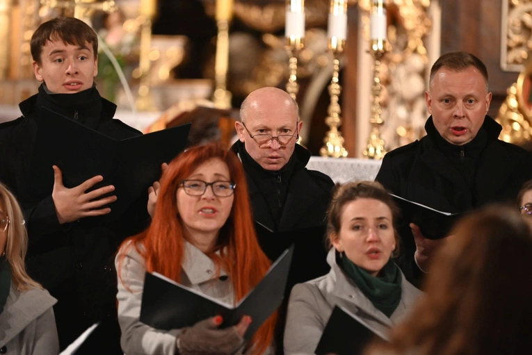 Świdnickie kolędowanie z Zespołem Wokalnym "A Capriccio" 