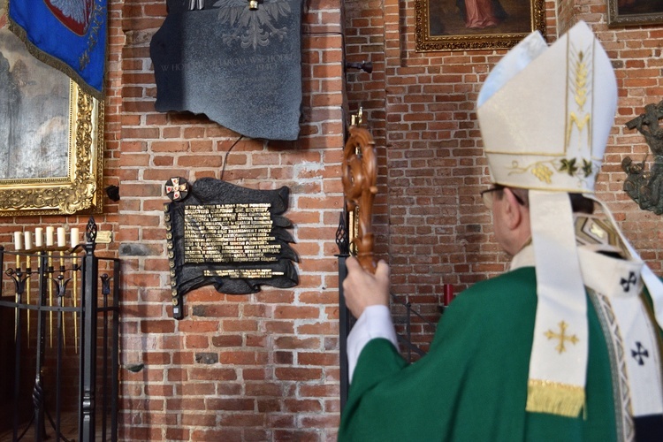 Bractwo Oblatów św. Brygidy ma obelisk w Gdańsku