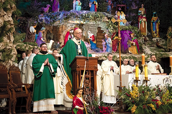 9 stycznia metropolita katowicki uczestniczył w tradycyjnym spotkaniu kleryków w bazylice franciszkanów.