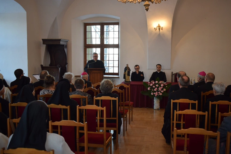 Akademia tomaszowa w Sandomierzu