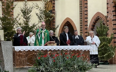 Bp Niemiec: Kościół musi być misyjny przez miłość