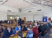 W turnieju uczestniczyło 67 zawodników.