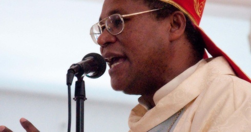 Haitański biskup ofiaruje siebie za porwane zakonnice