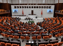 Turcja: Parlament ratyfikował wniosek Szwecji o przystąpienie do NATO 