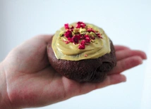 Każdy może wziąć udział w pączkowym projekcie.