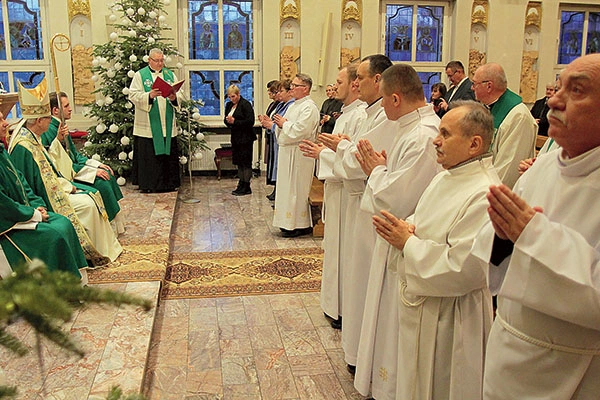 Stałymi lektorami zostały osoby, które ukończyły V edycję prowadzonej w diecezji formacji.