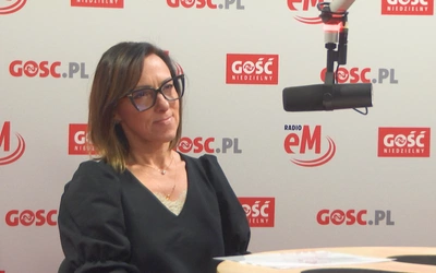 Aleksandra Dyla: to dyrektorzy zadecydują o tęczowych piątkach i krzyżach na ścianie