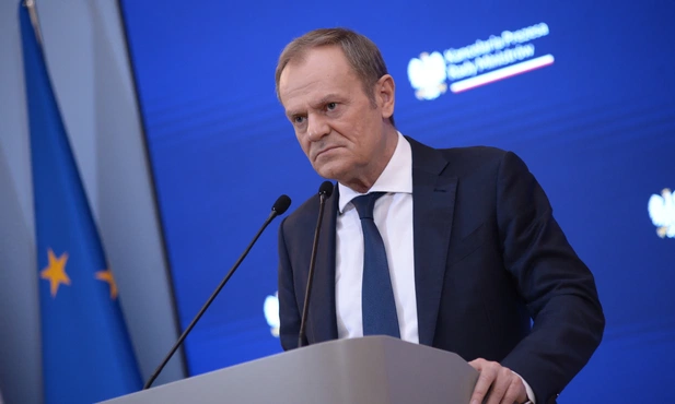 Premier Tusk o planach zmian w konstytucji