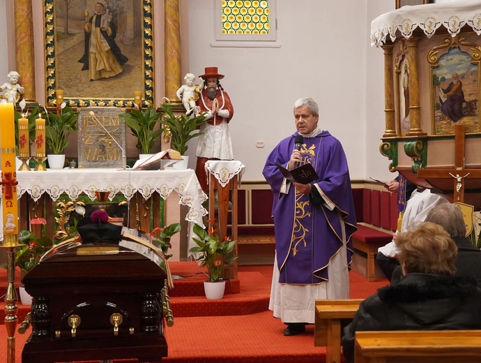 Uroczystości pogrzebowe śp. ks. prof. Wiesława Wenza