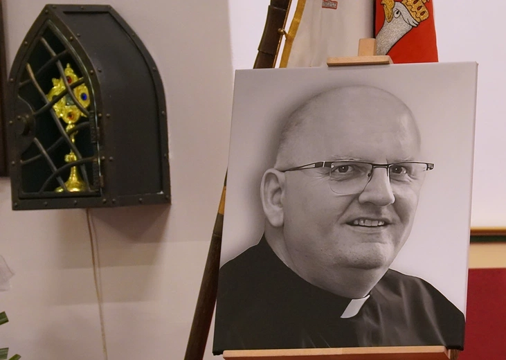 Uroczystości pogrzebowe śp. ks. prof. Wiesława Wenza