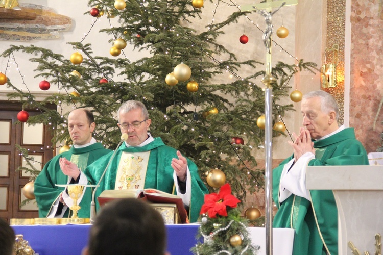 Dąbrowa Tarnowska. 15 lat nieustannej adroacji