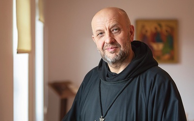 Przeor benedyktynów w Biskupowie: Bóg naprawdę szanuje nasze wybory