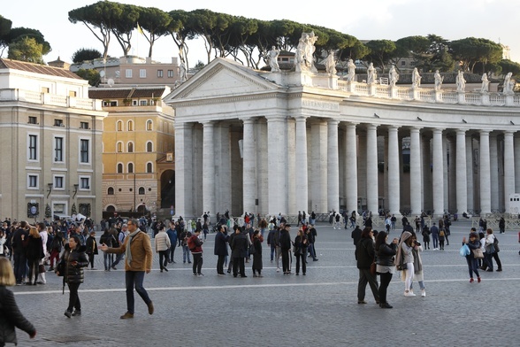 L'Osservatore Romano - nowa forma na współczesne czasy 
