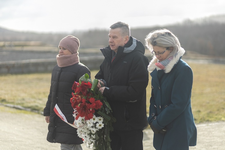 Międzynarodowy Dzień Pamięci o Ofiarach Holocaustu.