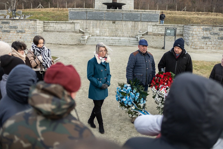 Międzynarodowy Dzień Pamięci o Ofiarach Holocaustu.