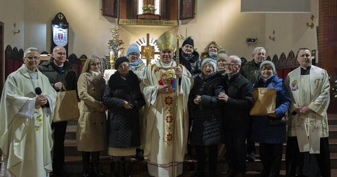 Rozpoczęcie peregrynacji obrazów Skrzatuskiej Pani i św. Józefa