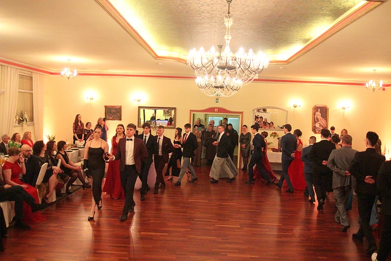 Studniówka z błogosławieństwem