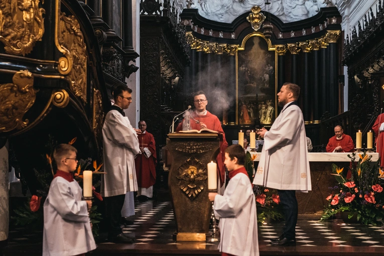 Rozpoczęcie peregrynacji relikwii bł. rodziny Ulmów