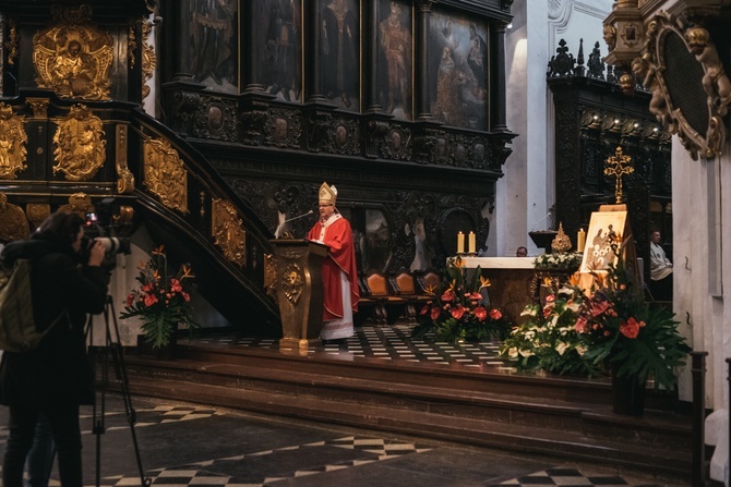 Rozpoczęcie peregrynacji relikwii bł. rodziny Ulmów