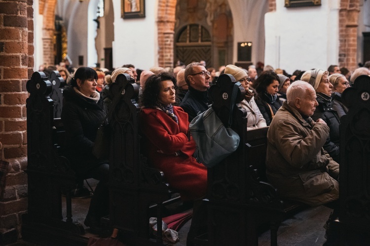 Rozpoczęcie peregrynacji relikwii bł. rodziny Ulmów