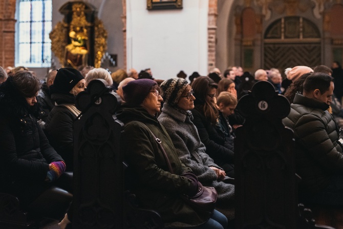 Rozpoczęcie peregrynacji relikwii bł. rodziny Ulmów