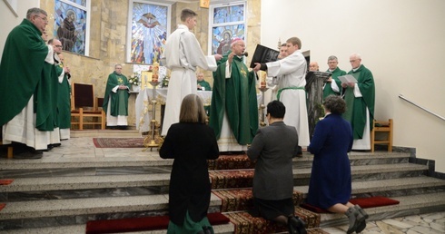 Podjęły życie w czystości i posłuszeństwie woli Bożej