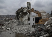 Caritas Polska apeluje o dalszą pomoc poszkodowanym w trzęsieniu ziemi w Syrii