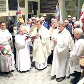 	Poświęcenie popiersia duszpasterza w kościele pw. Najświętszego Serca Pana Jezusa w 20. rocznicę jego śmierci.