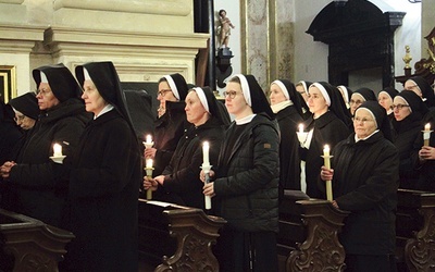 Metropolita poprosił o zaangażowanie się m.in. modlitwą na rzecz Kongresu Eucharystycznego, który w archidiecezji rozpocznie się w Wielki Czwartek.