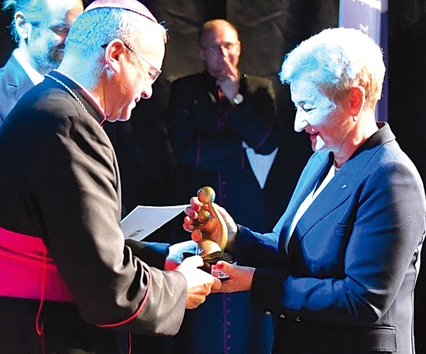 Dyrektor w zeszłym roku odebrała statuetkę Lubuski Samarytanin dla Hospicjum im. Lady Ryder of Warsaw w Zielonej Górze.